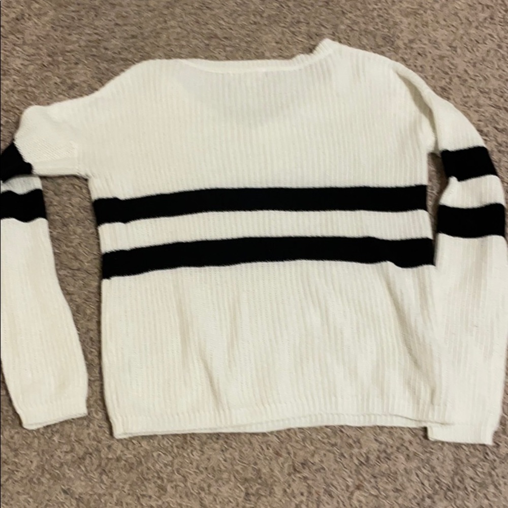 Lightweight sweater - Picture 4 of 4